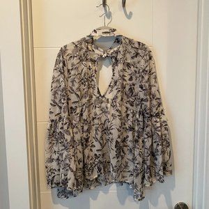 Black & White Key Hole Top